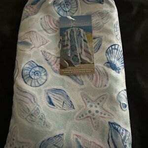 Sand towel from the paper store